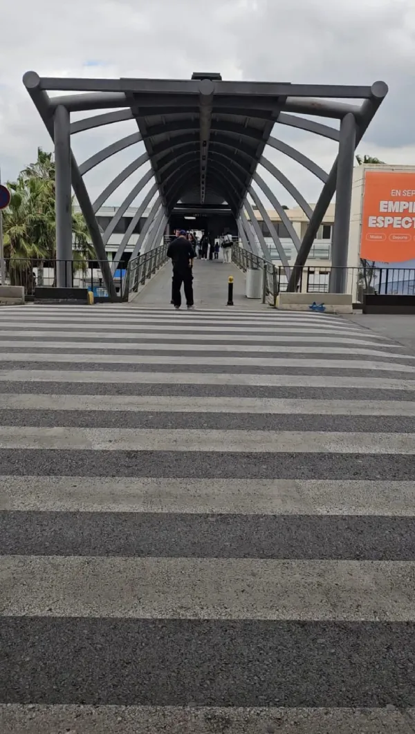 Collect Car VLC Aiport 1